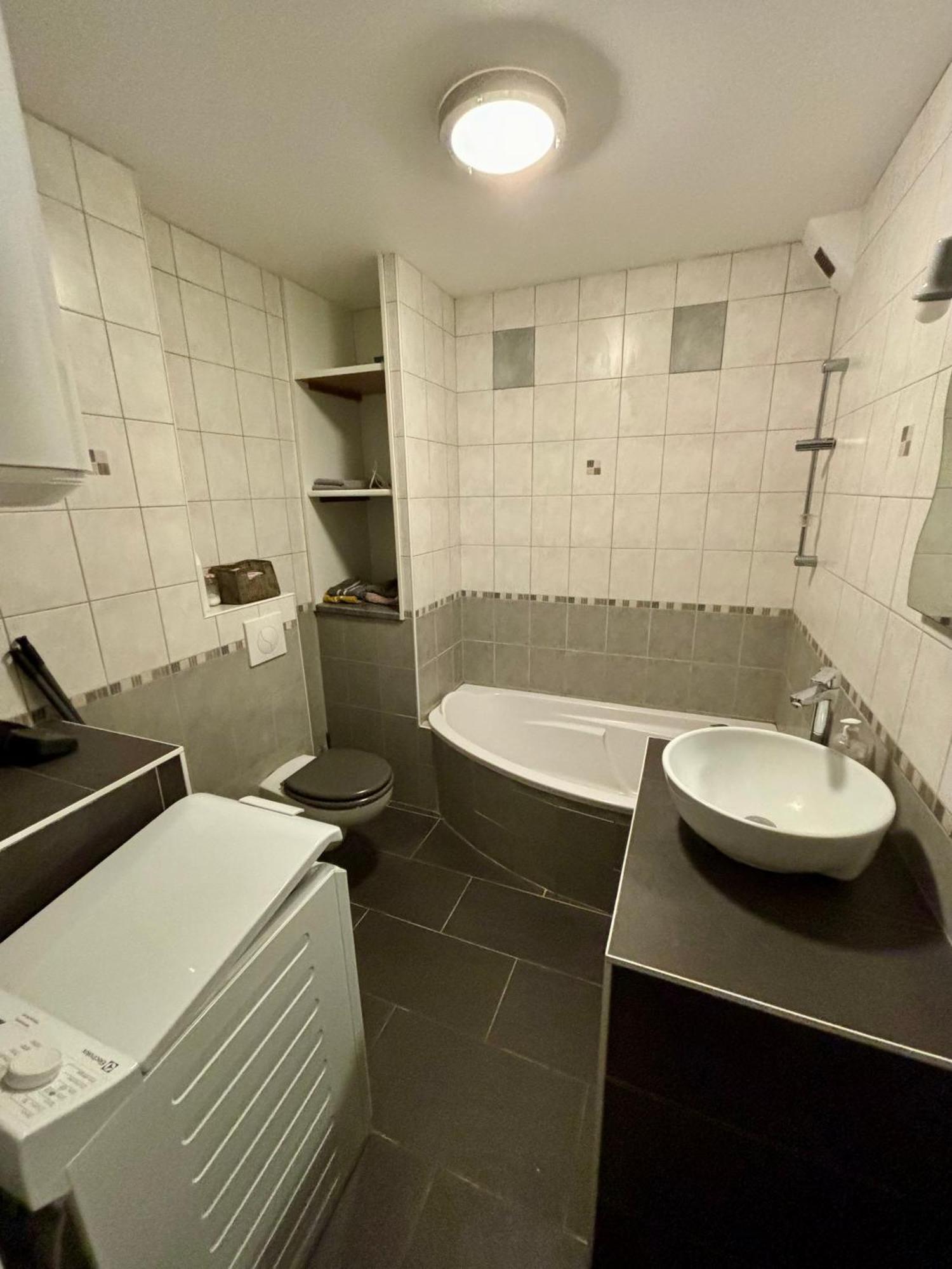 Studio - Baignoire - Pret De Vtt - Lave Linge Le Puy-en-Velay Экстерьер фото